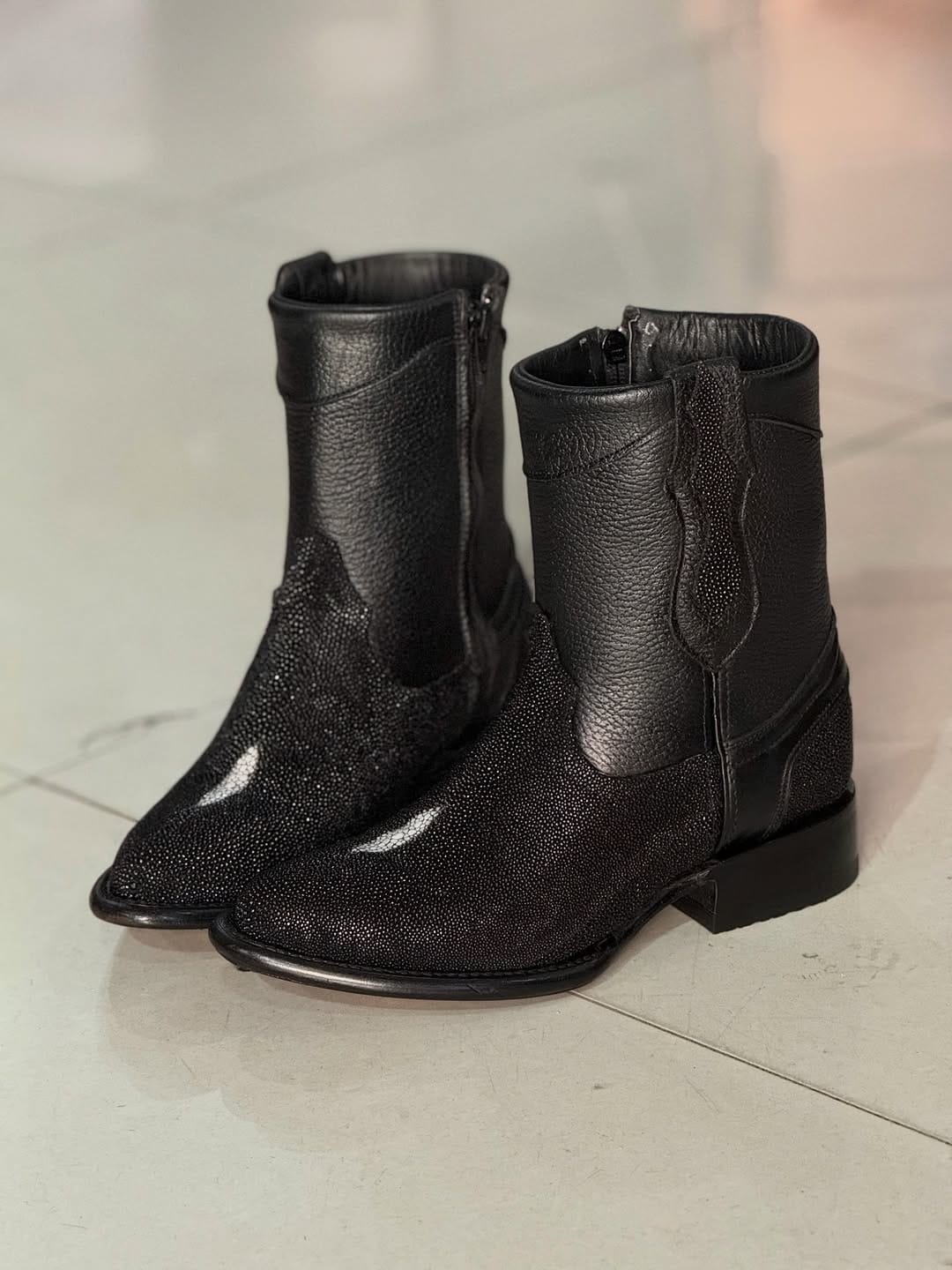 Post 2 by May guerrero boots on Instagram (image)