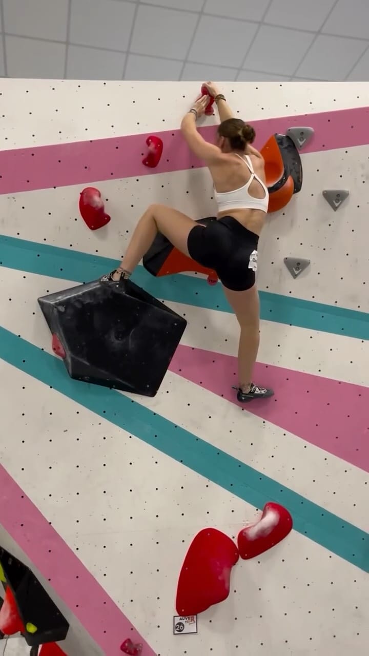 Post 4 by Camille ✨ on Instagram (video)