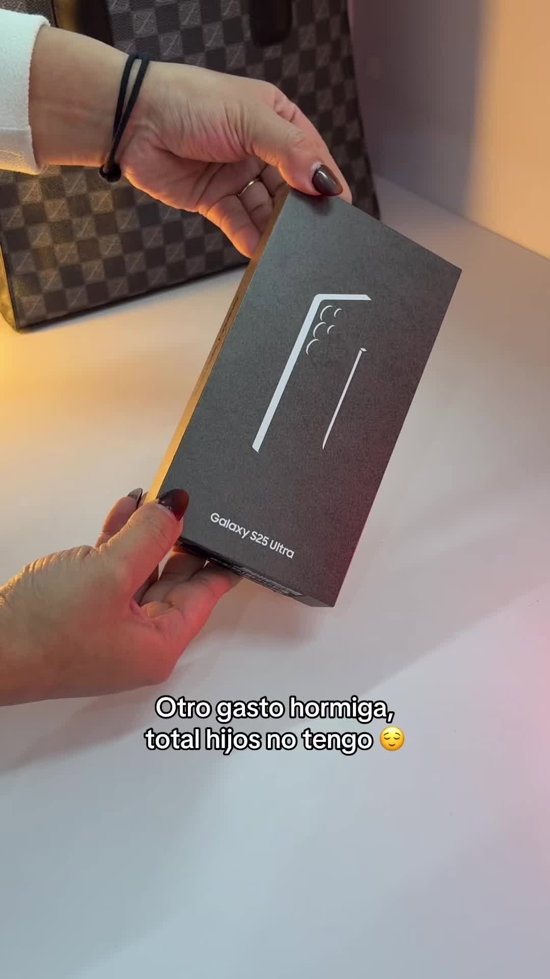 Post 1 by Mi Store Honduras on Instagram (video)