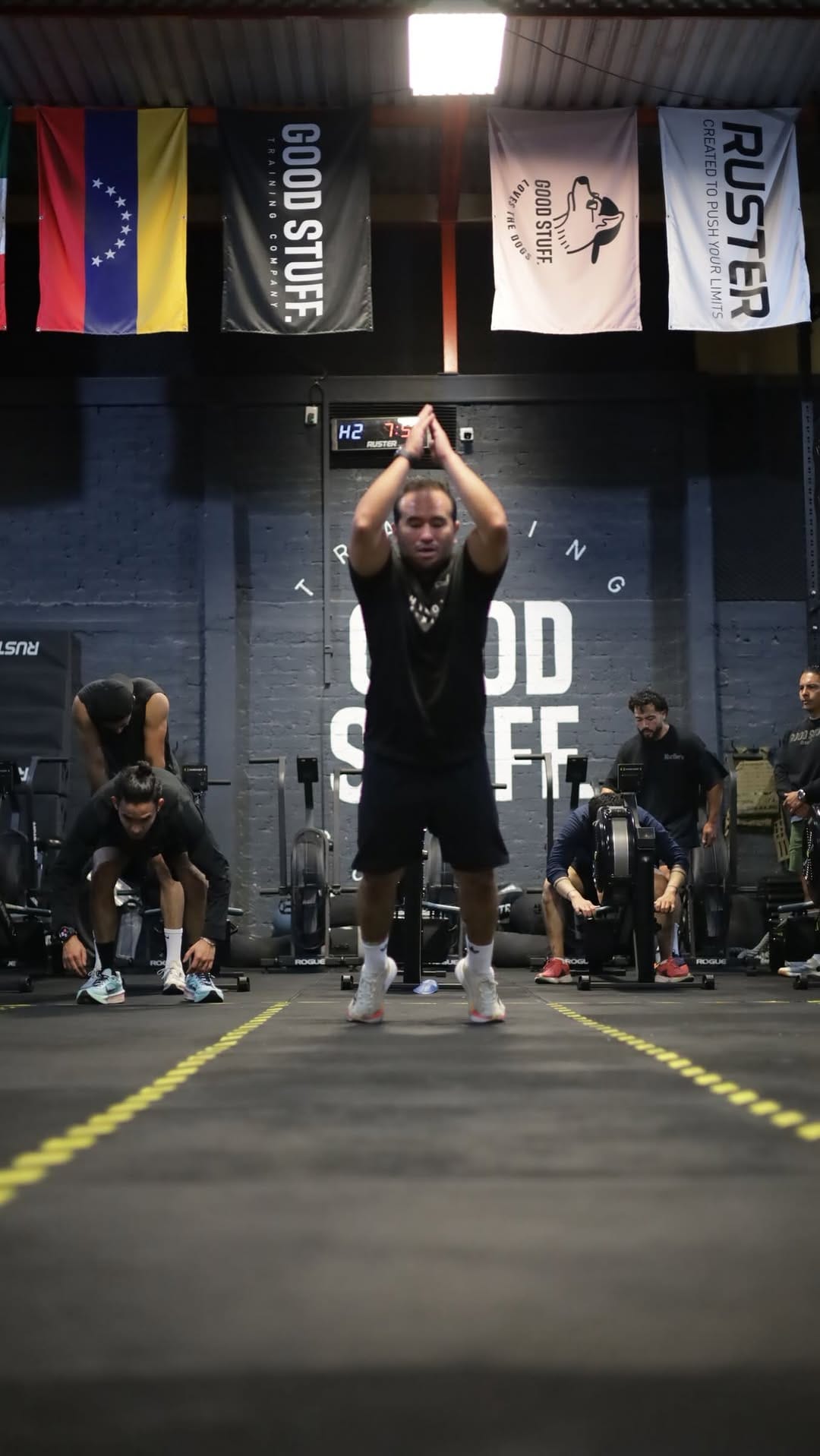 Post 6 by Inpeak on Instagram (video)