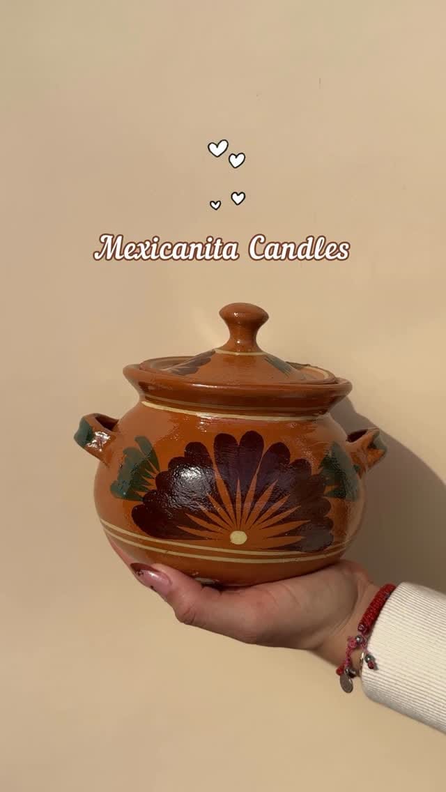 Post 1 by Luz y Tierra ®️ Artisanal Candles + More on Instagram (video)