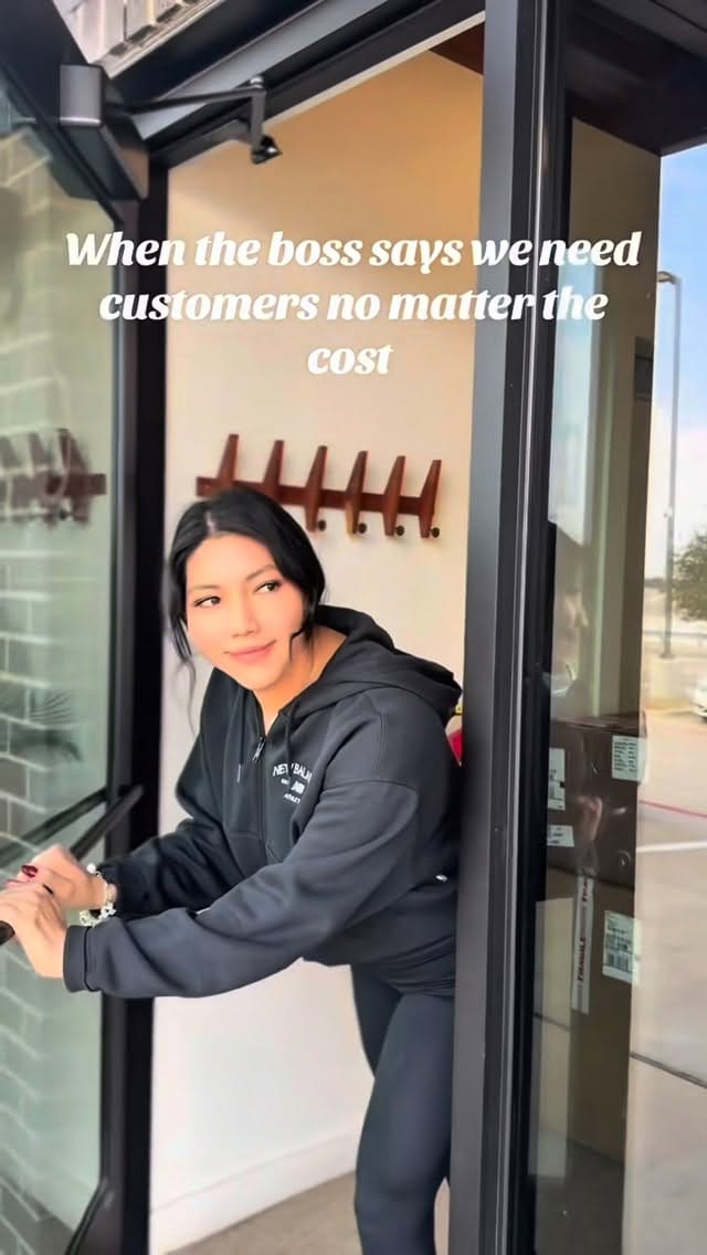 Post 6 by Luz y Tierra ®️ Artisanal Candles + More on Instagram (video)