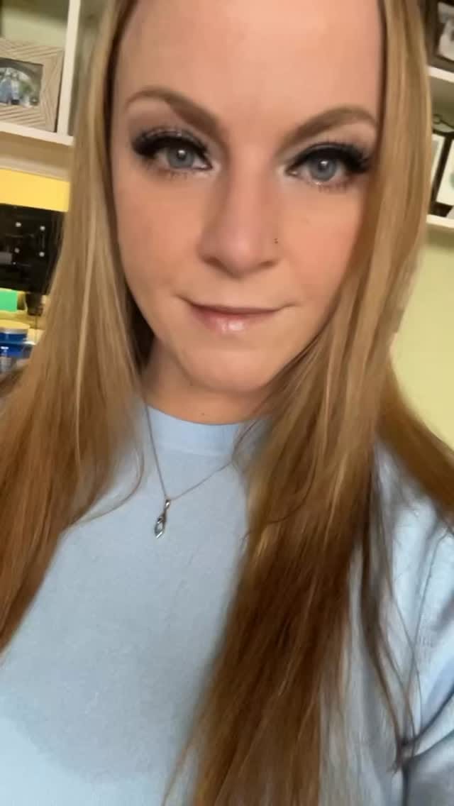 Post 1 by Michaela Daane Howlett on Instagram (video)