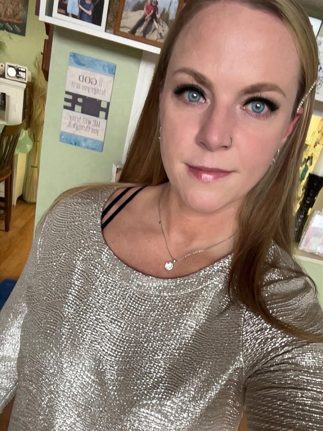 Post 6 by Michaela Daane Howlett on Instagram (image)