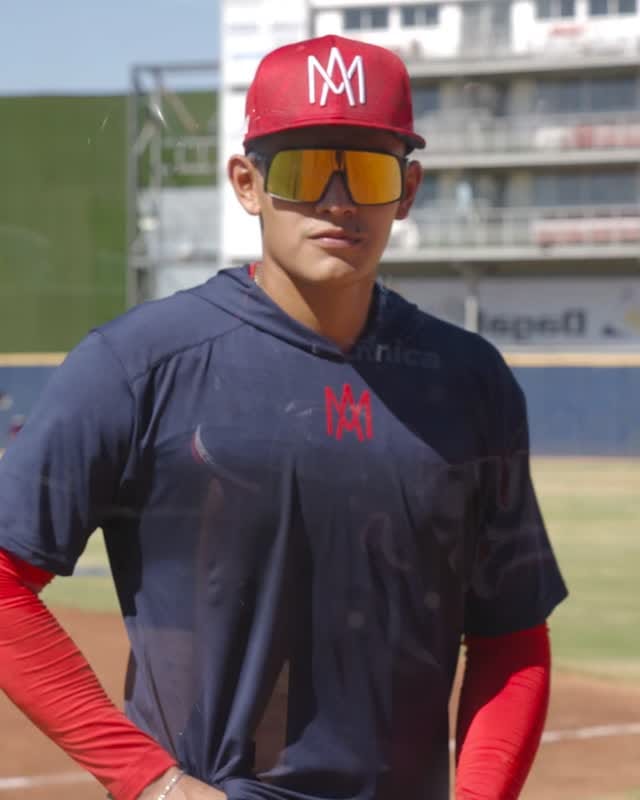 Post 5 by Angel Camacho on Instagram (video)