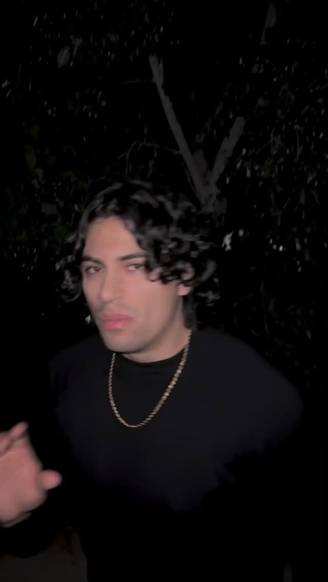 Post 4 by DrGainz on Instagram (video)