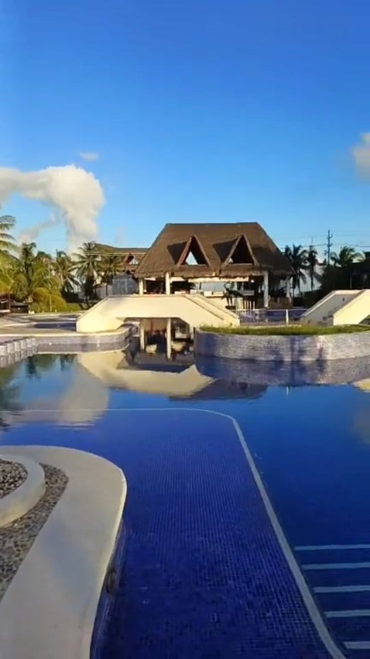 Post 2 by Judith Camberos on Instagram (video)