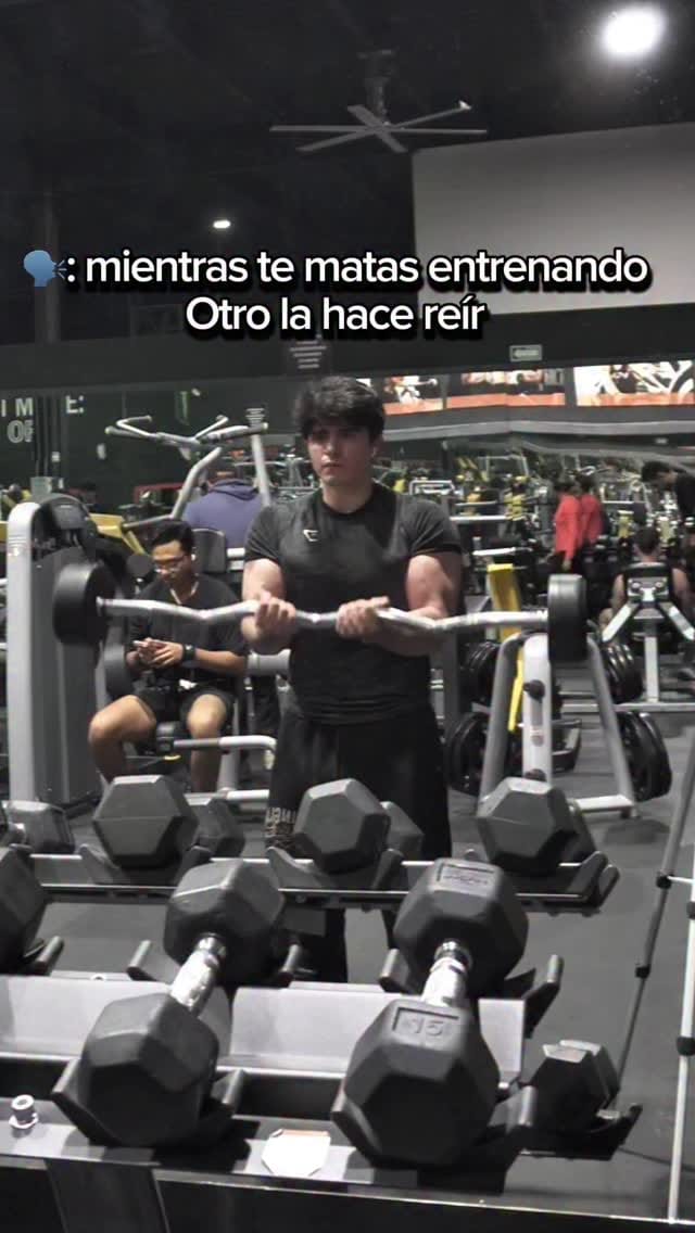 Post 5 by Leonardo Tejada on Instagram (video)