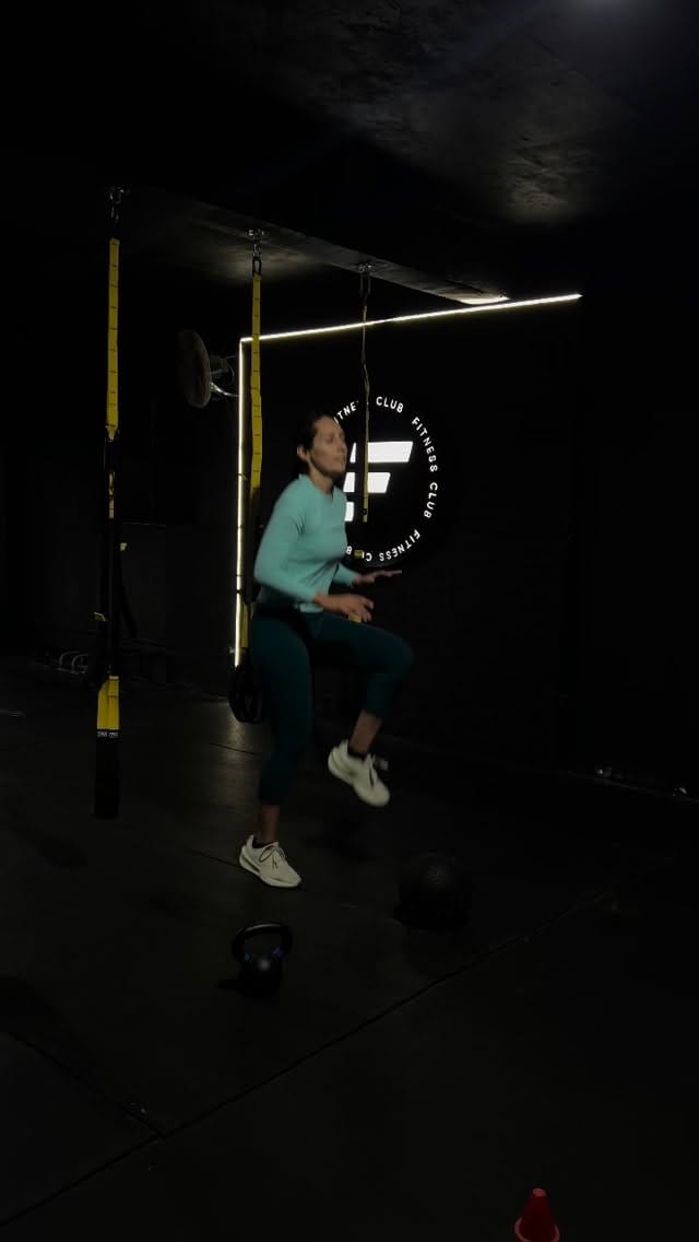 Post 1 by EFE FITNESS CLUB on Instagram (video)