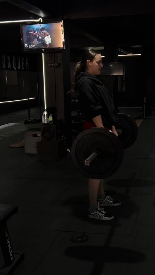 Post 6 by EFE FITNESS CLUB on Instagram (video)