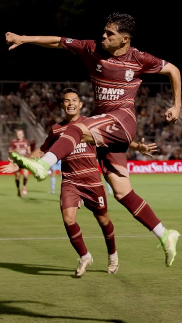 Post 3 by Michel Benitez on Instagram (video)