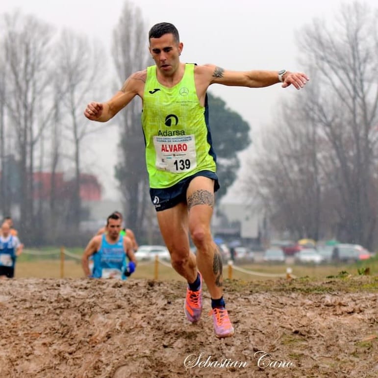 Post 10 by Álvaro López | Running & Podcast on Instagram (image)