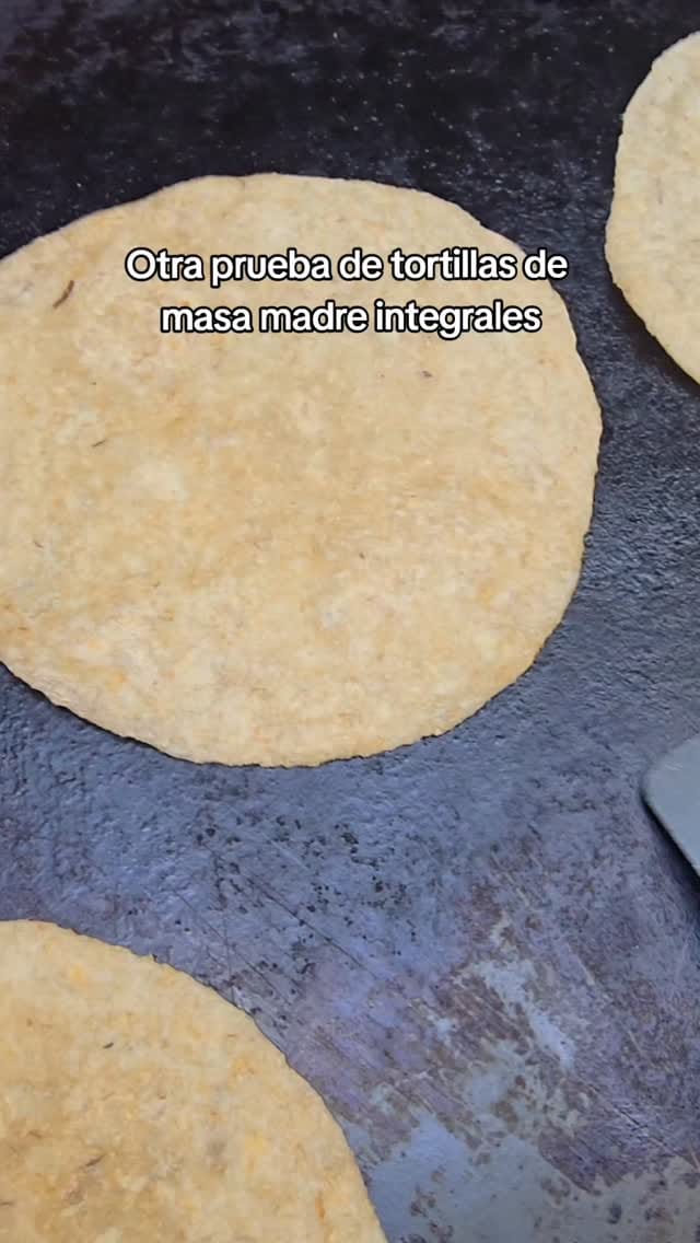 Post 2 by Vianey Lopez on Instagram (video)