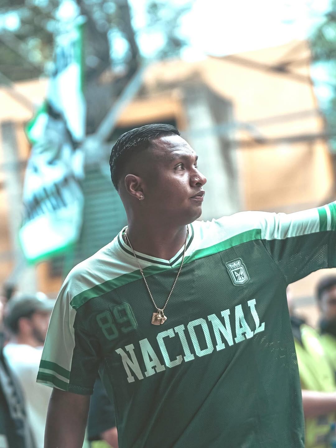 Post 8 by Alfredo Morelos on Instagram (carousel)