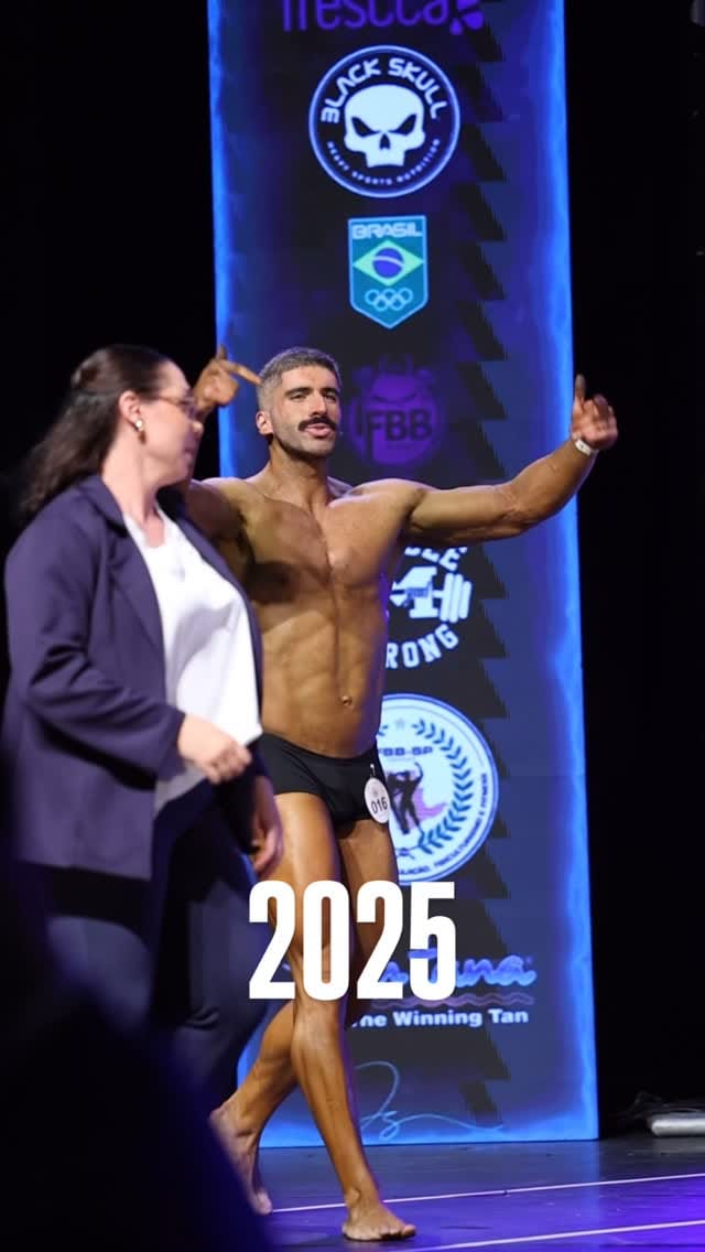 Post 4 by Pedro Fernandes on Instagram (video)
