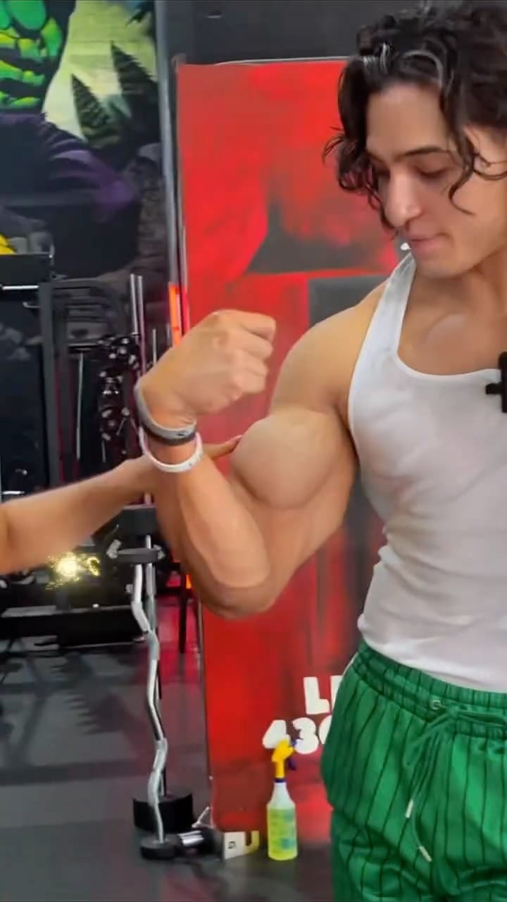 Post 7 by Miguel Moreno | FITNESS - BODYBUILDING 🥋😎 on Instagram (video)