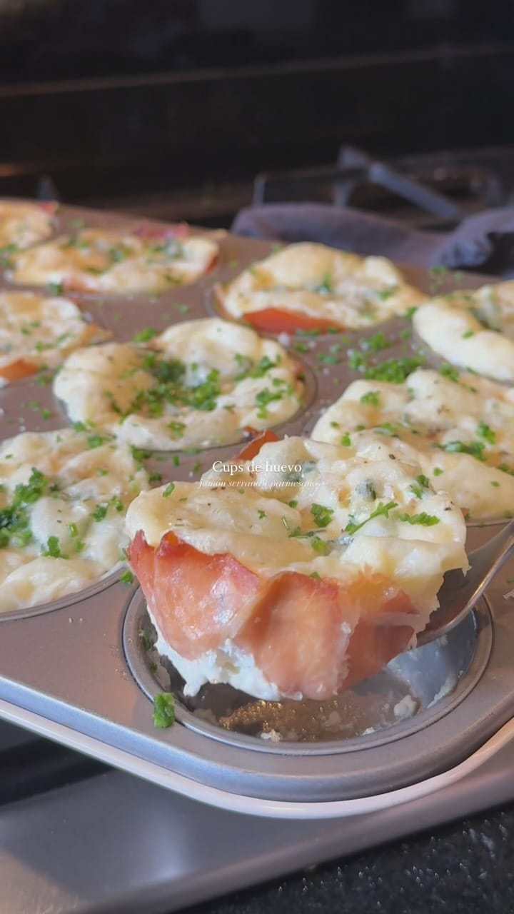 Post 3 by Fery Food on Instagram (video)