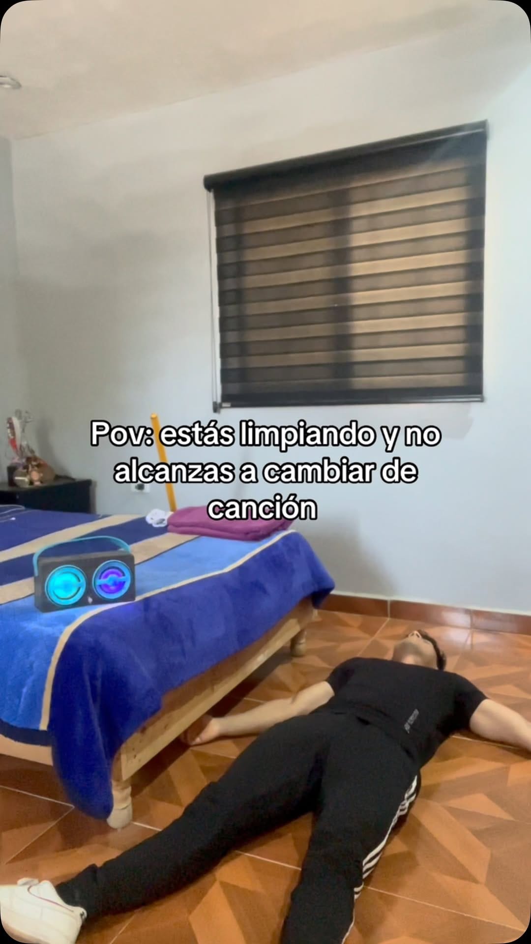 Post 10 by Victor Ruiz on Instagram (video)