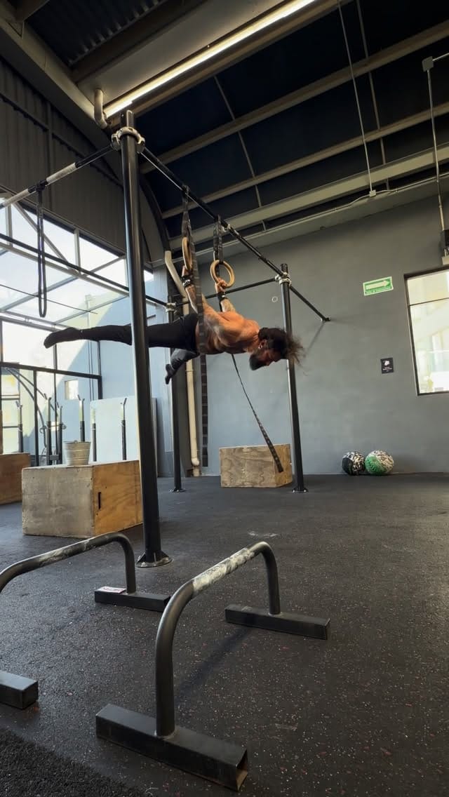 Post 8 by P a r d o m a K n o w s on Instagram (video)