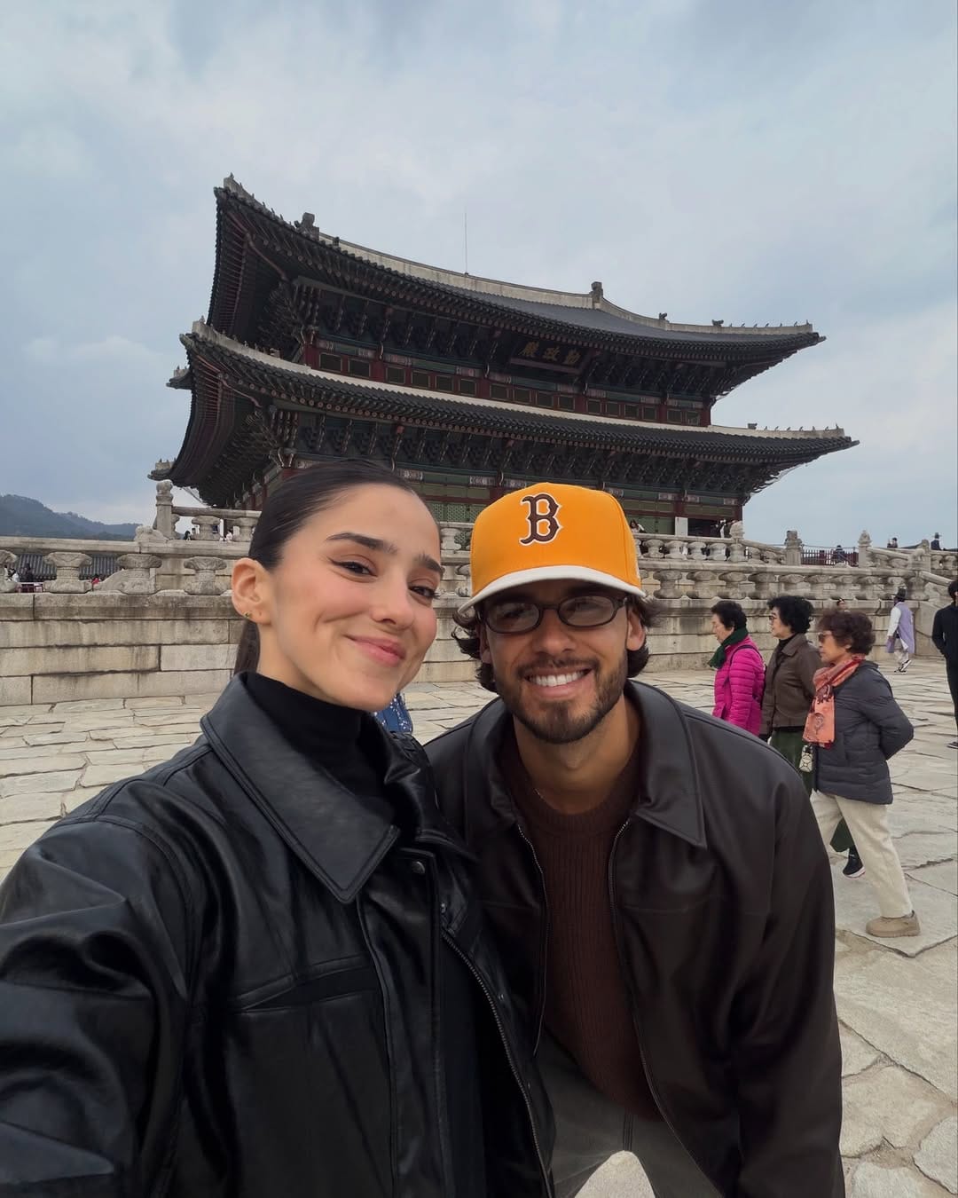Post 3 by Diego Reyes on Instagram (carousel)