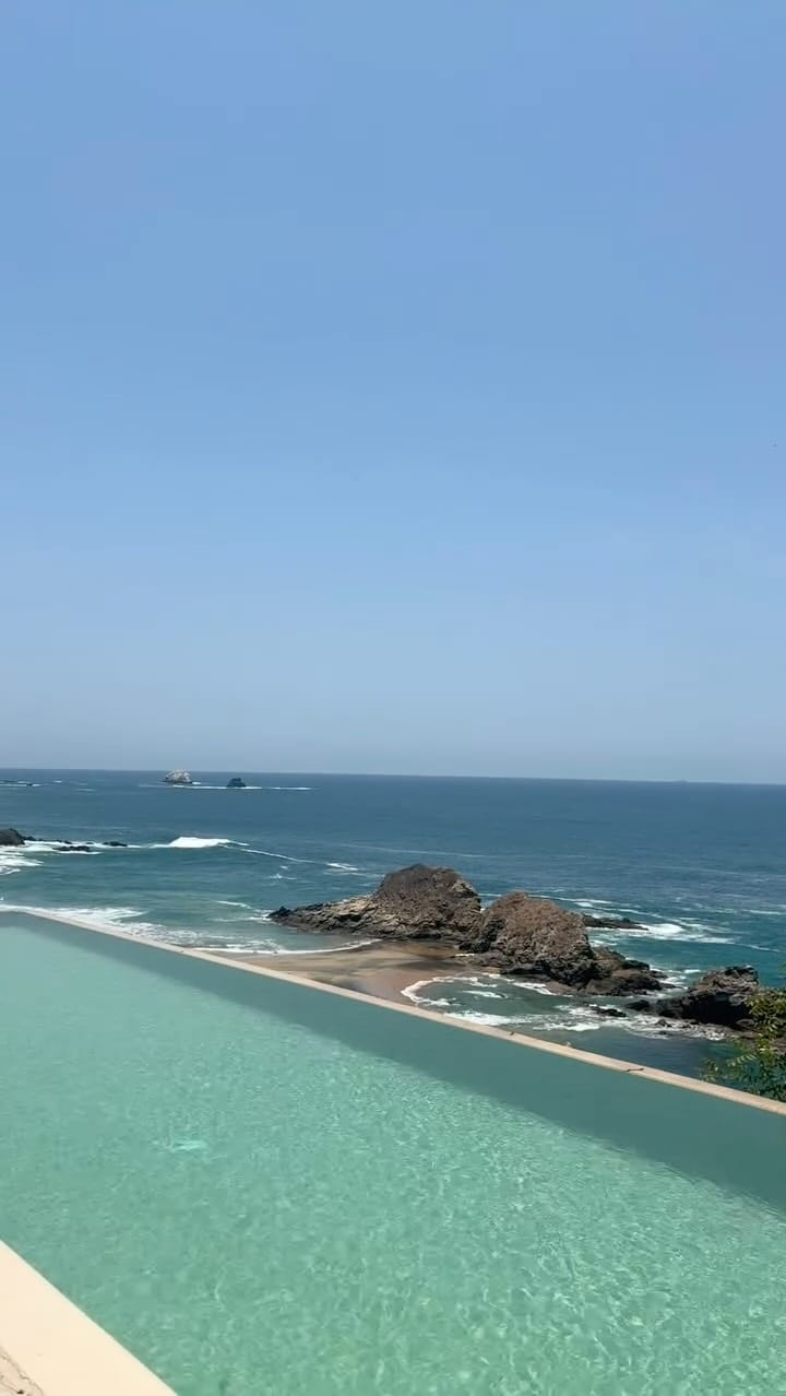 Post 6 by yaneisy rodriguez on Instagram (video)