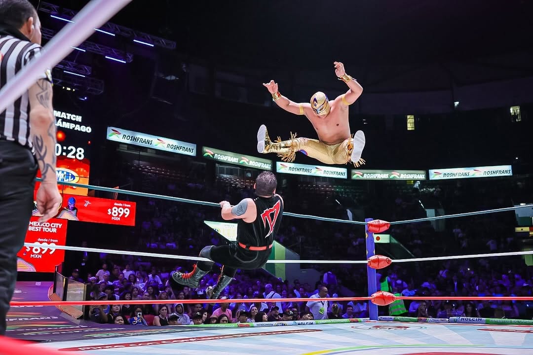 Post 10 by el audaz cmll on Instagram (carousel)
