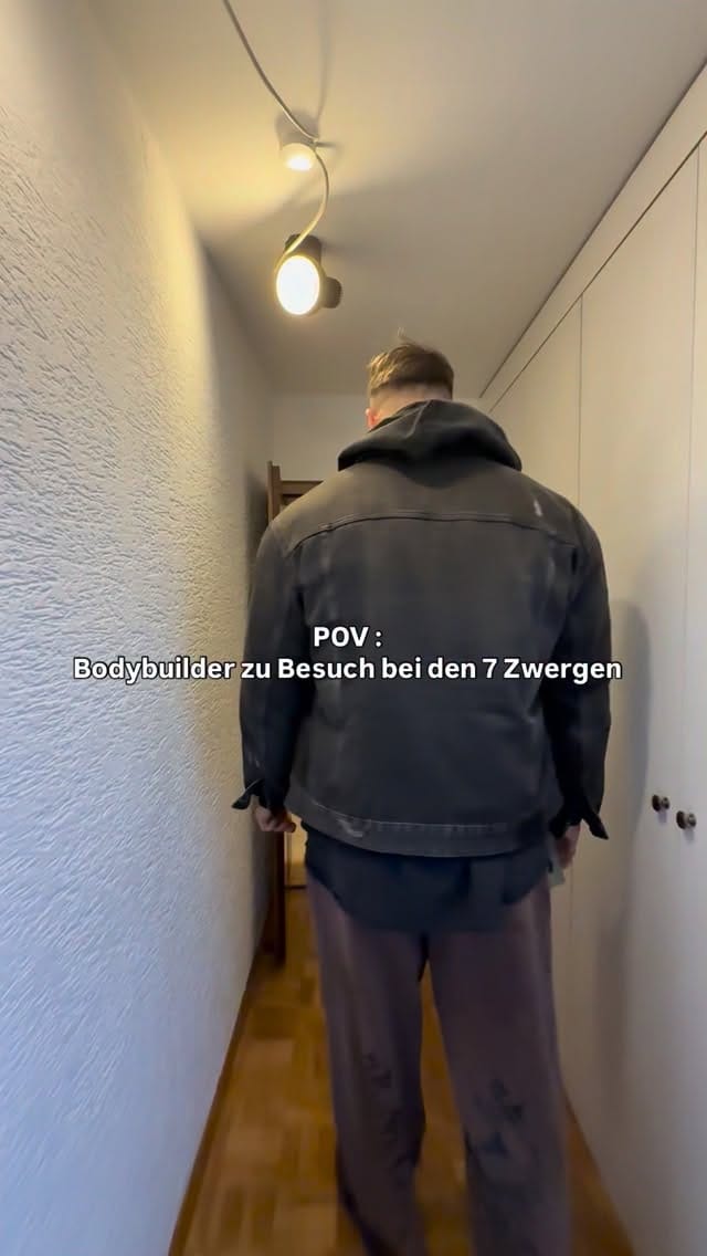 Post 5 by Leon R. | Fitness Coach 💪 on Instagram (video)