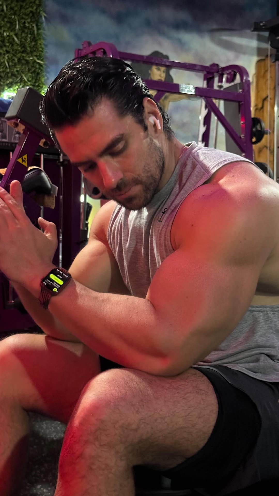 Post 5 by Ivan Yanajara on Instagram (video)