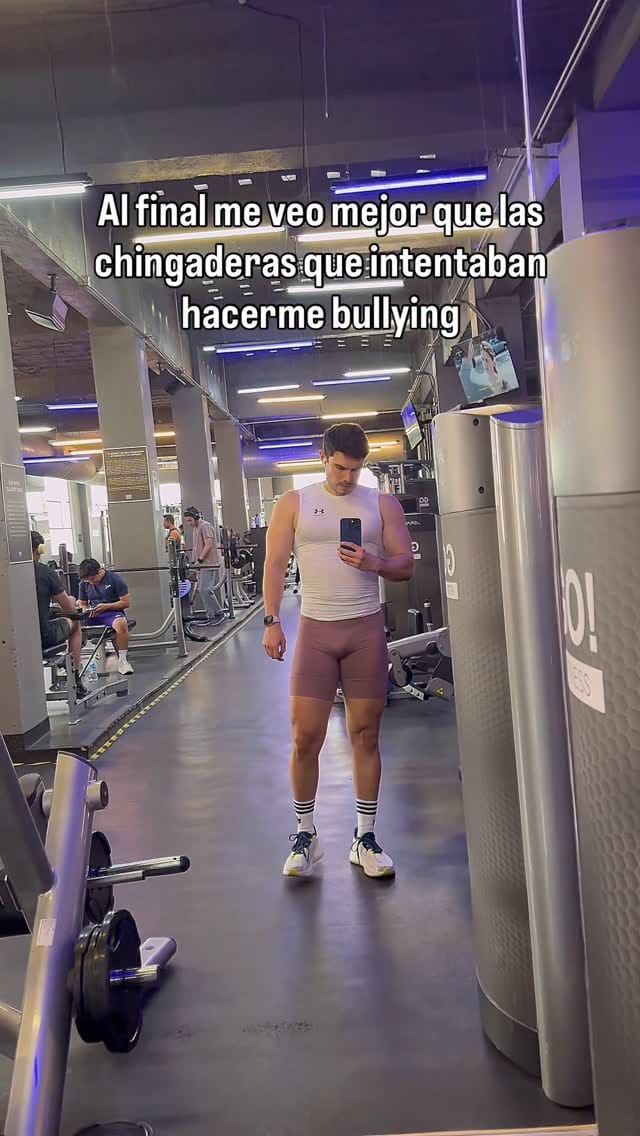Post 1 by Adrian Pulgarin on Instagram (video)