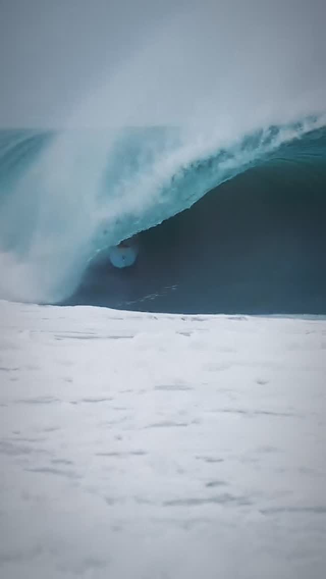 Post 6 by Abraham Hochstrasser on Instagram (video)