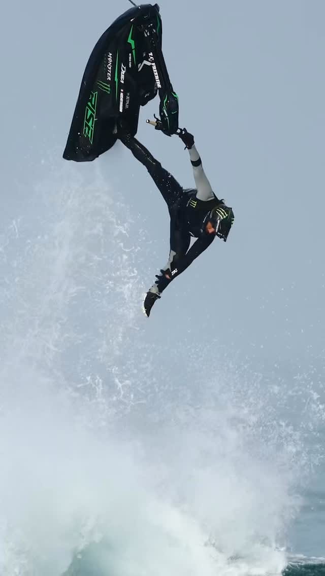 Post 1 by Abraham Hochstrasser on Instagram (video)