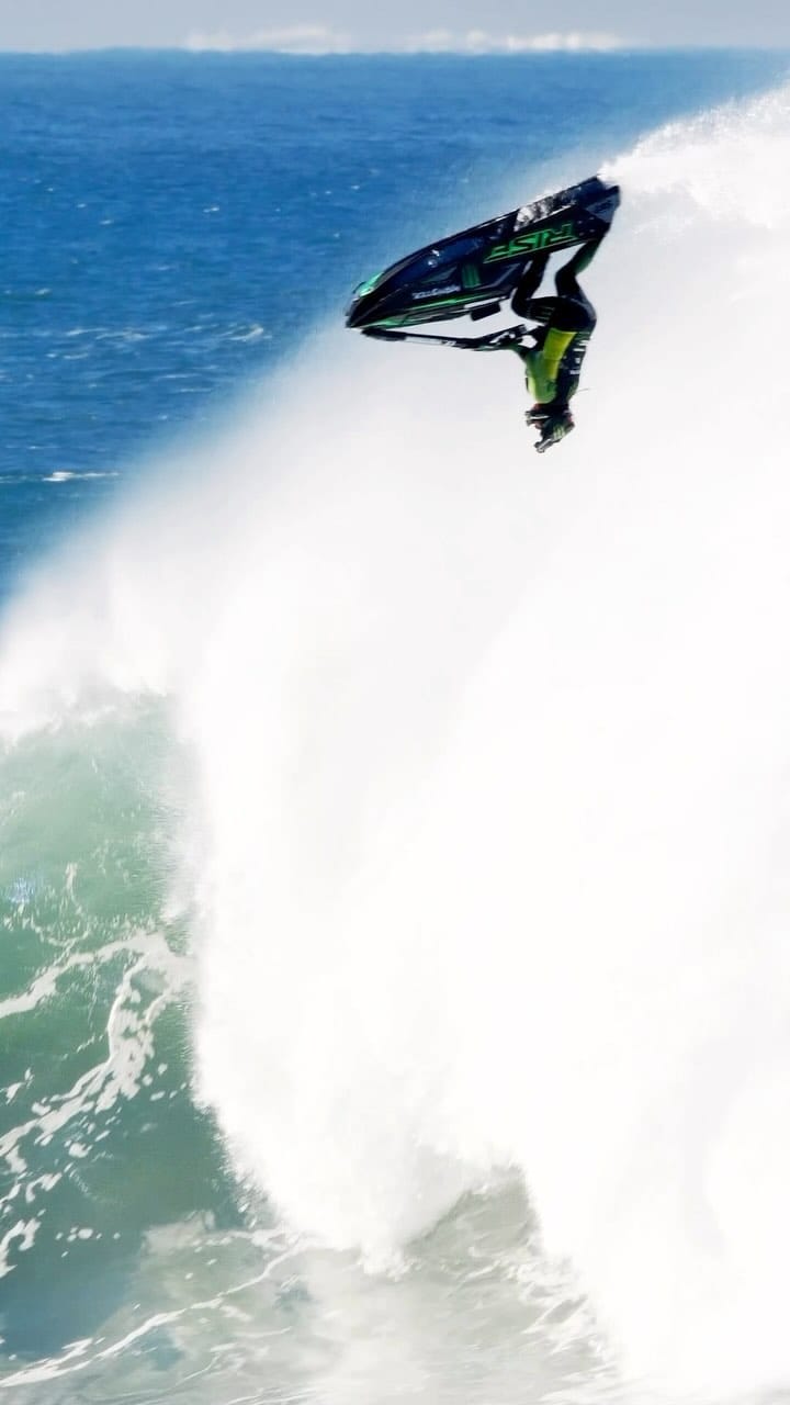 Post 9 by Abraham Hochstrasser on Instagram (video)