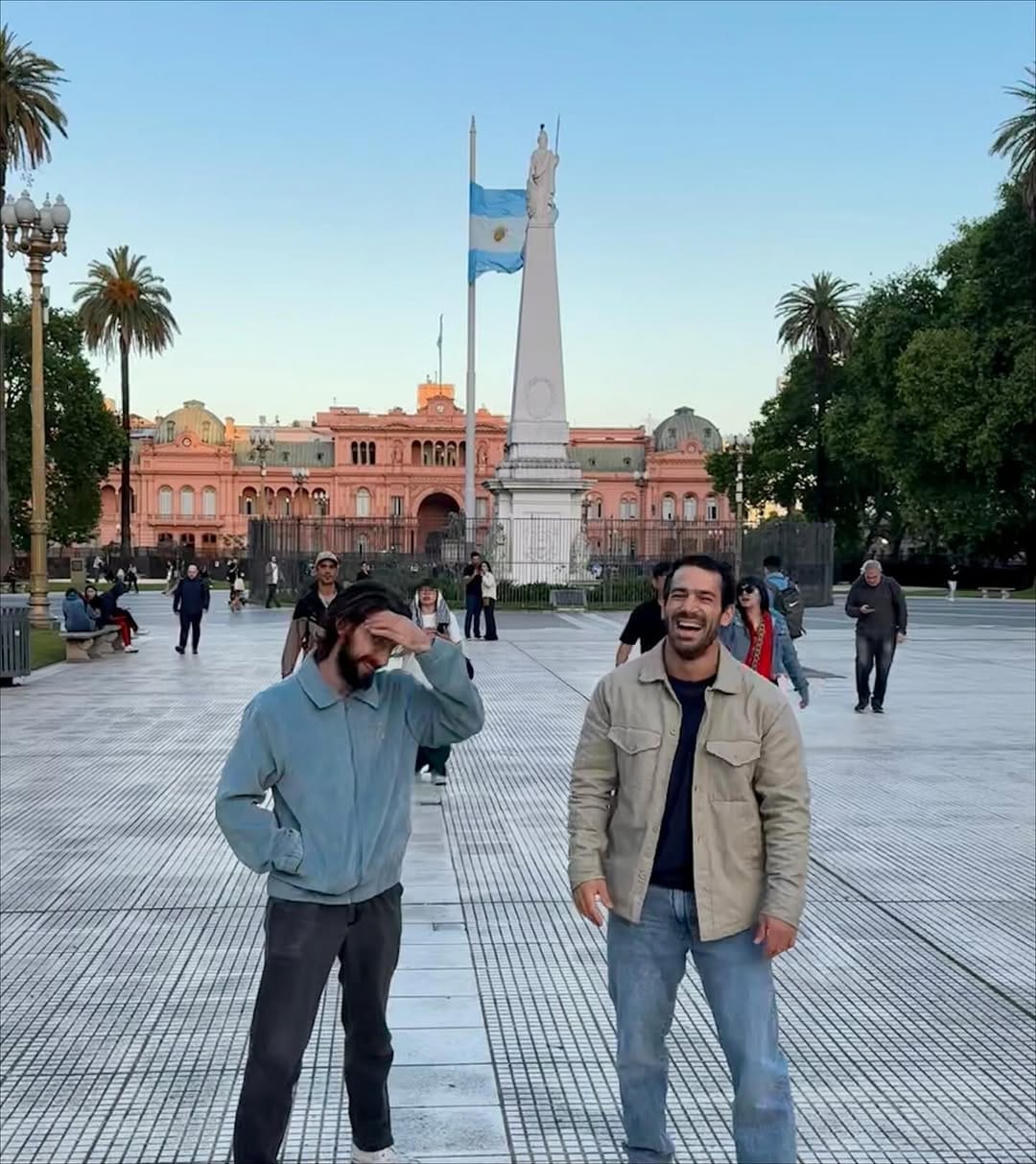 Post 2 by Diego Ramirez Aguilar on Instagram (carousel)