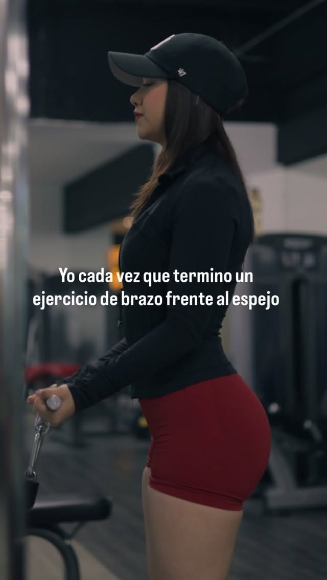 Post 3 by Empire Fitness México on Instagram (video)