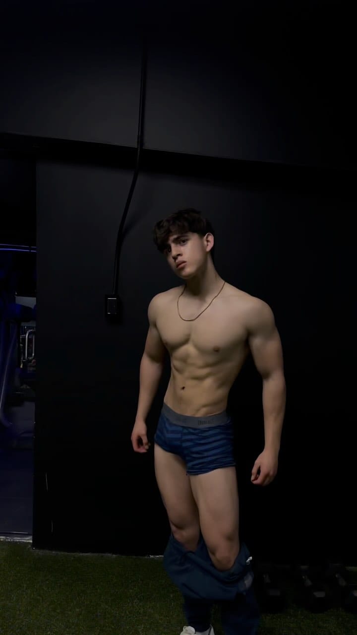 Post 8 by David Moreno on Instagram (video)
