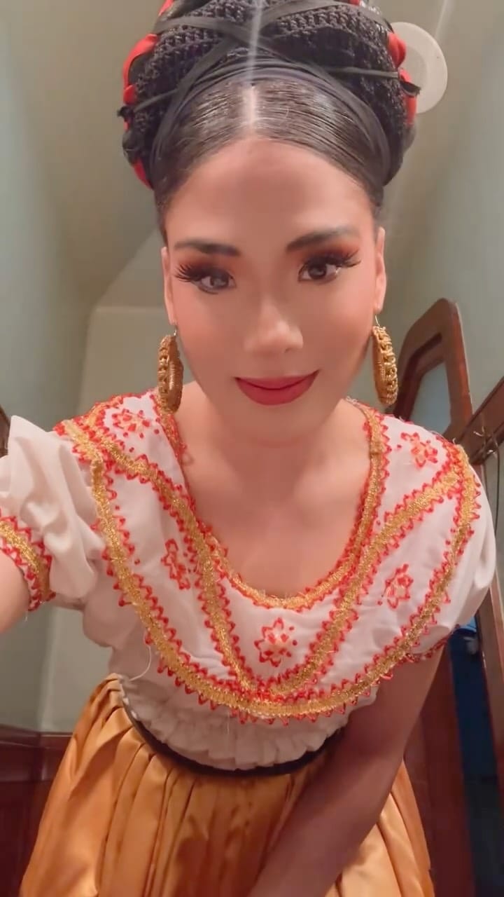 Post 3 by Karla Lara on Instagram (video)