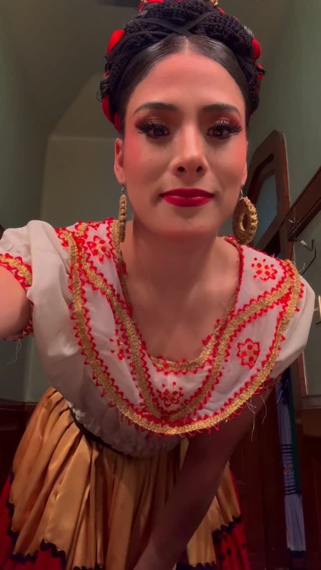 Post 2 by Karla Lara on Instagram (video)