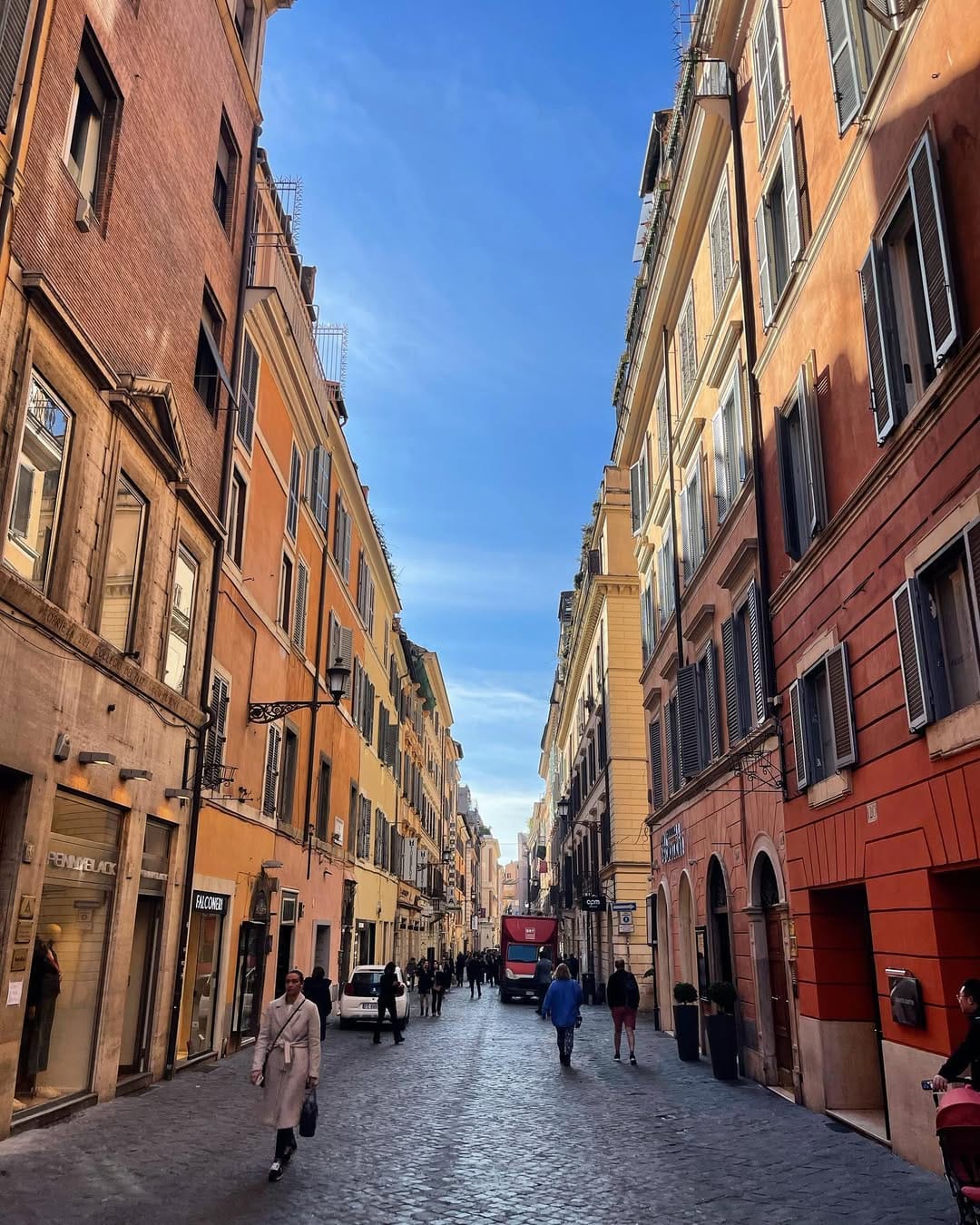 Post 8 by Tommy Roberts on Instagram (image)