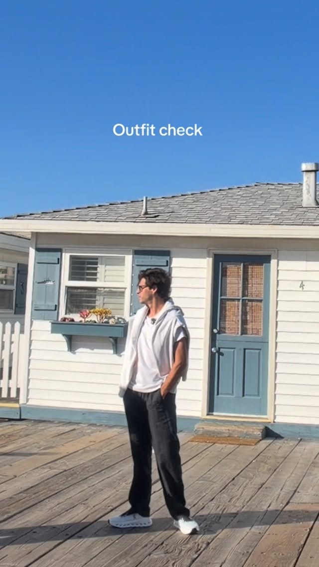 Post 2 by El Niño on Instagram (video)