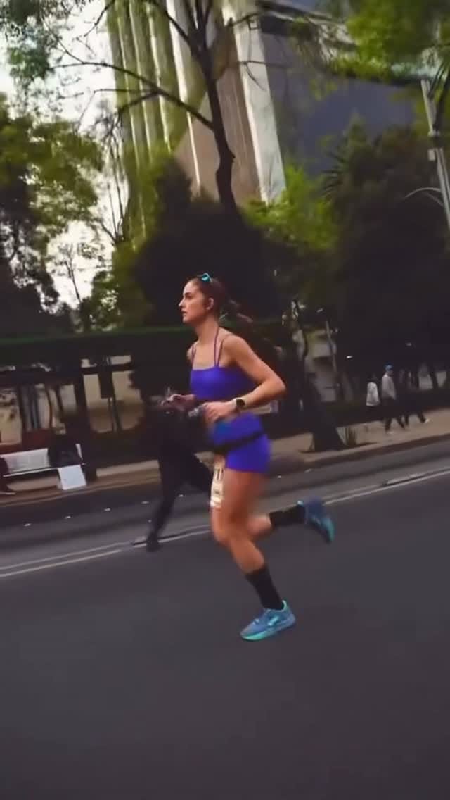 Post 6 by Alexia Tla on Instagram (video)