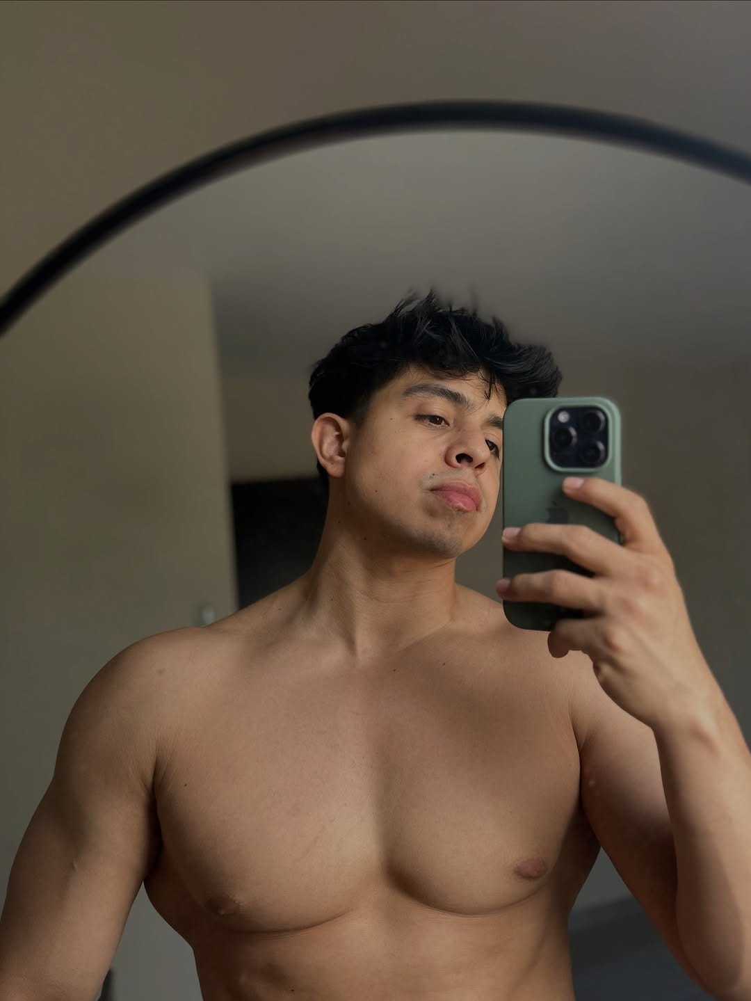 Post 5 by Victor Martinez on Instagram (carousel)