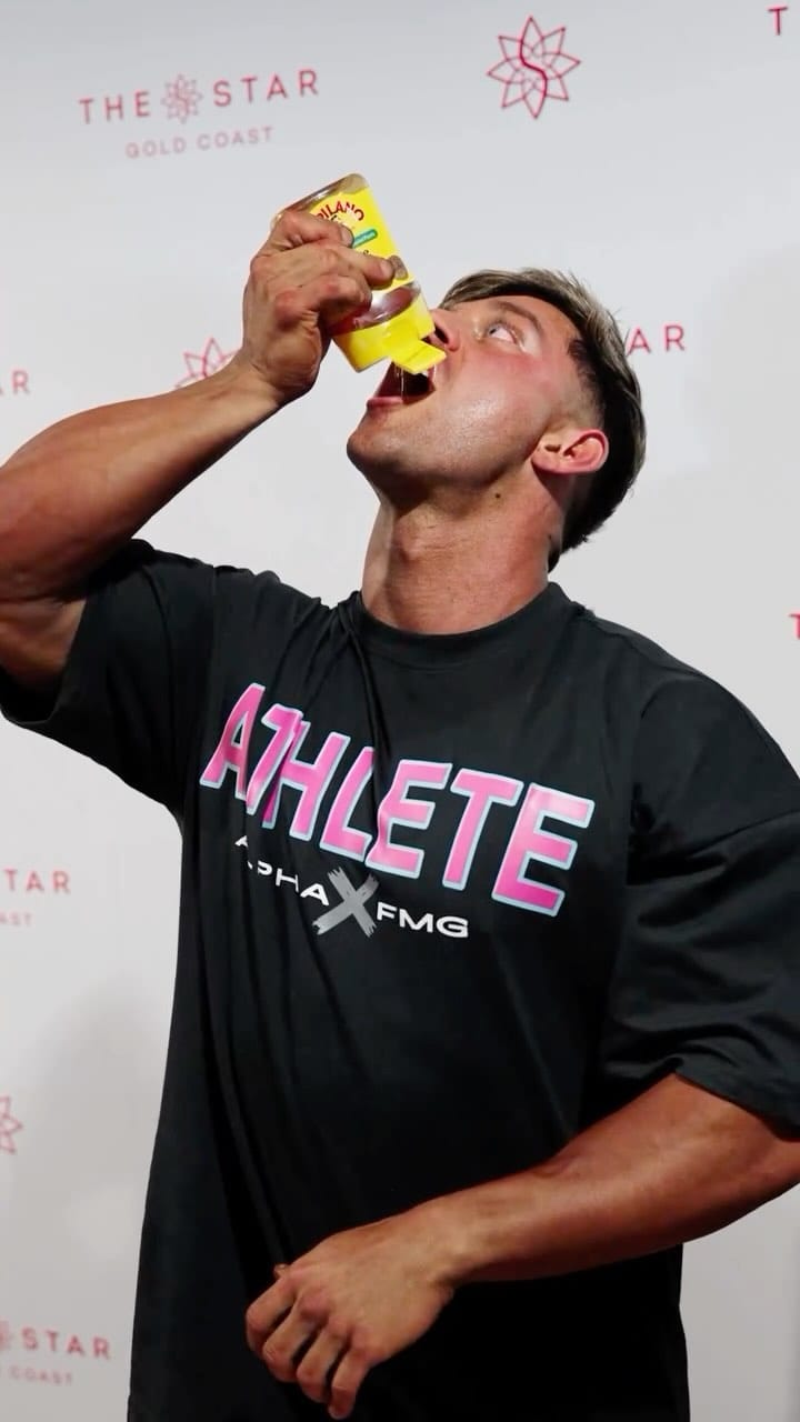 Post 10 by Dylan Scruton FMG Physique Pro on Instagram (video)