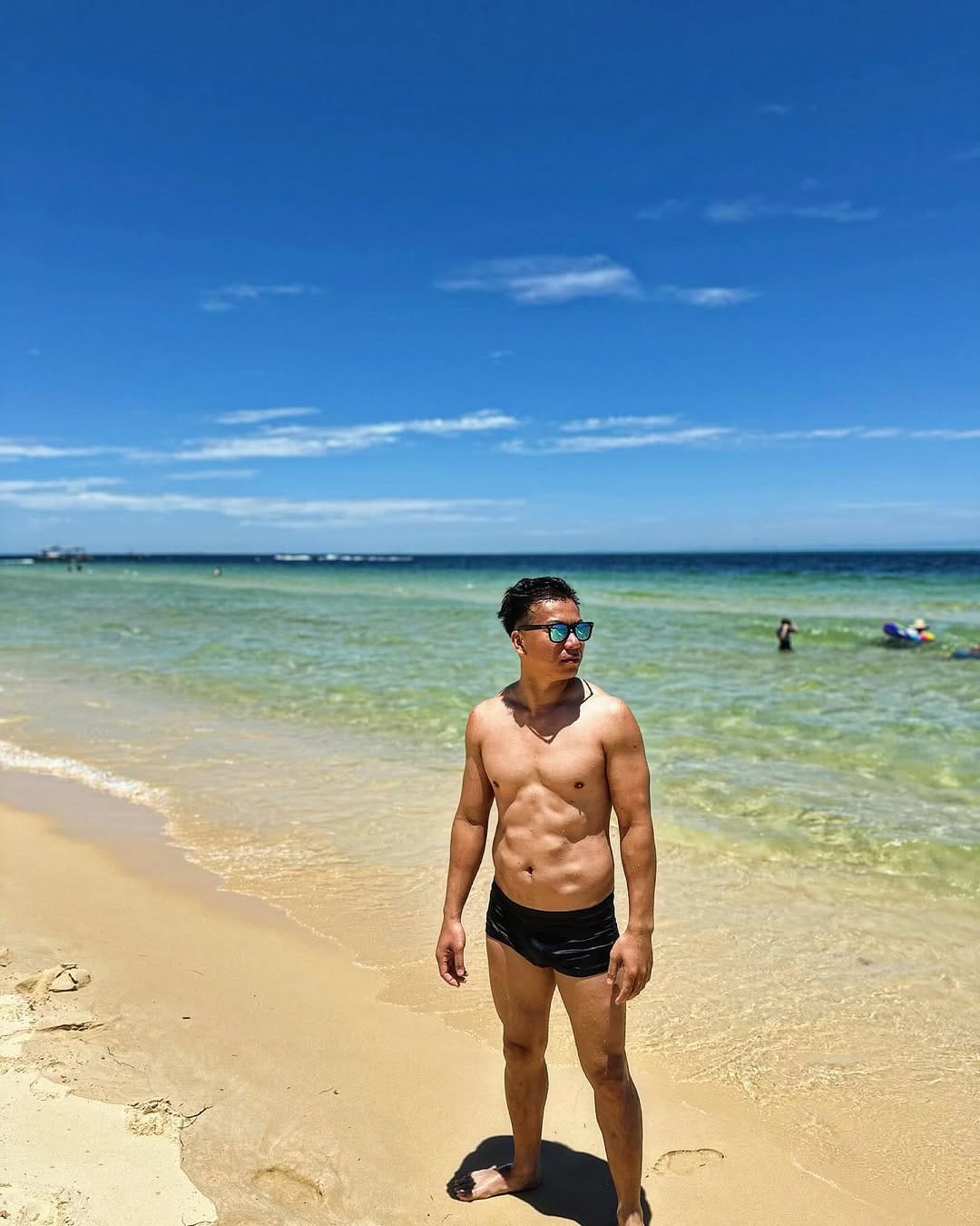 Post 8 by WANGYANG ワンヤンZHA LENNY on Instagram (carousel)