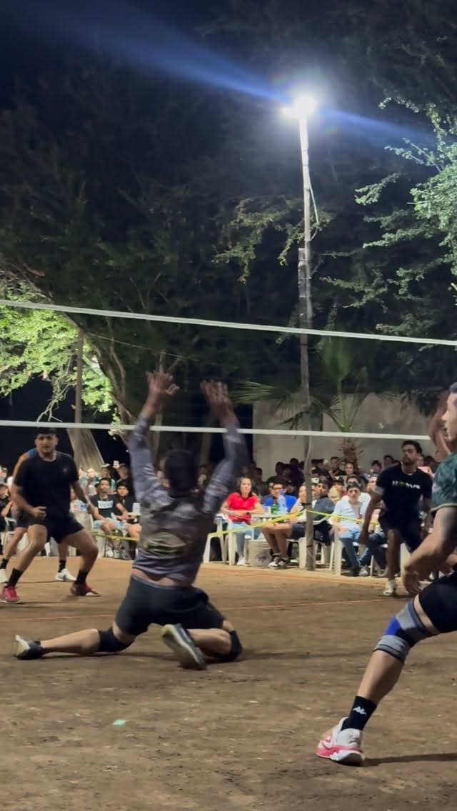 Post 7 by Alejandro Barajas♠️♦️♣️♥️👑 on Instagram (video)
