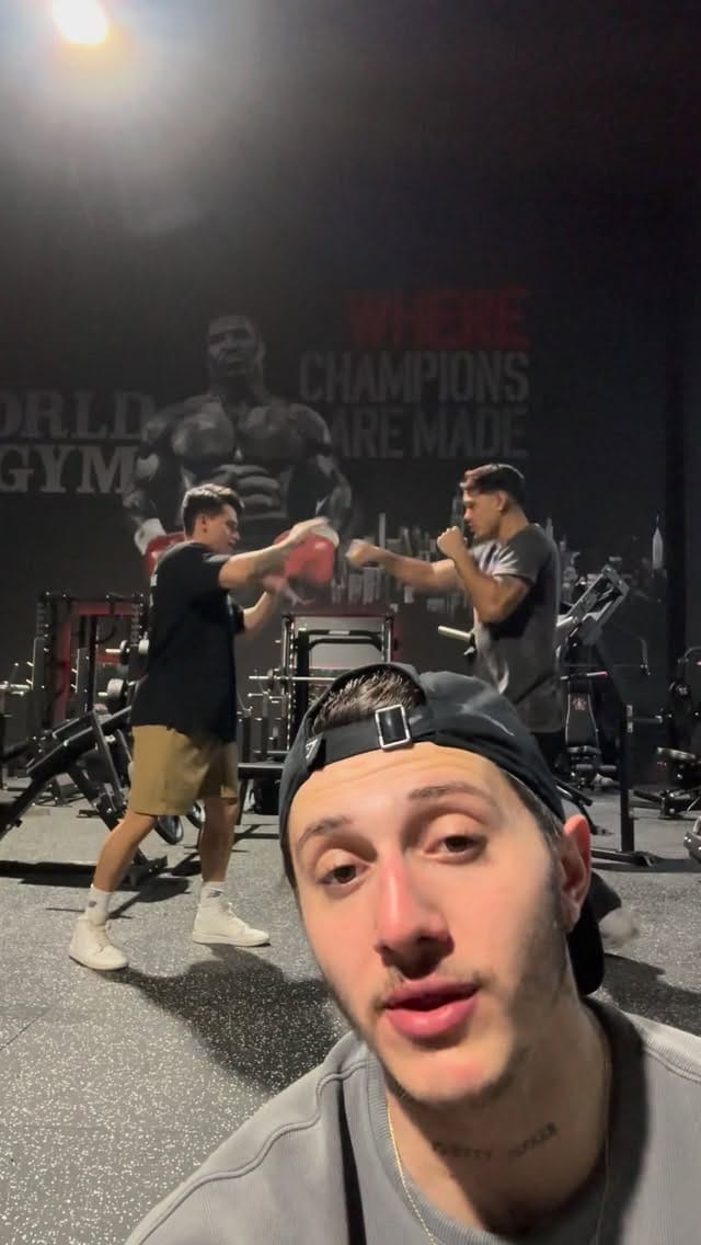 Post 7 by Luis Aldo Escudero on Instagram (video)