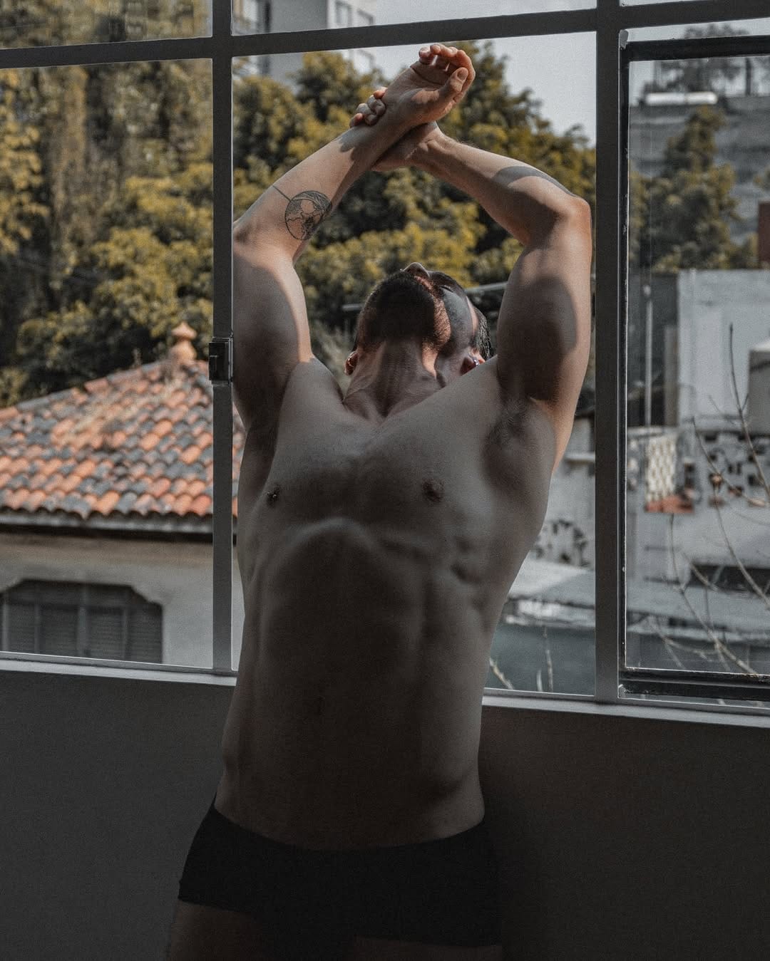 Post 2 by Tadeo Melgoza on Instagram (carousel)