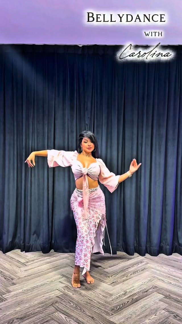 Post 1 by Carolina Michelle🇲🇽 on Instagram (video)