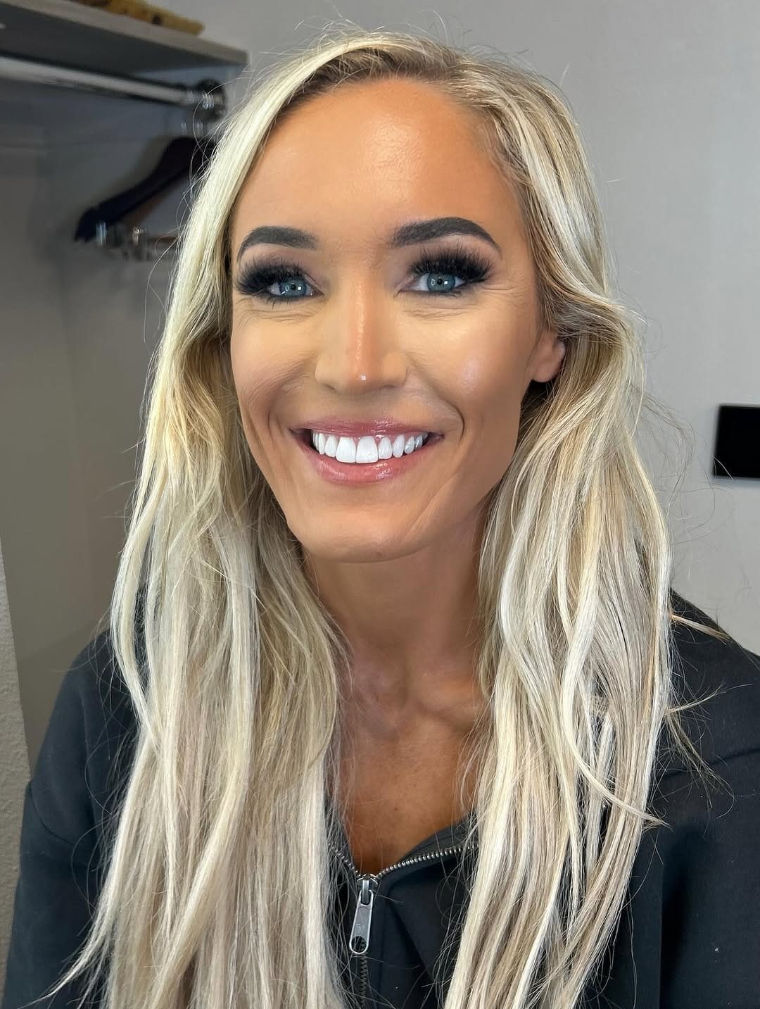 Post 5 by Makeup Final Boss on Instagram (carousel)