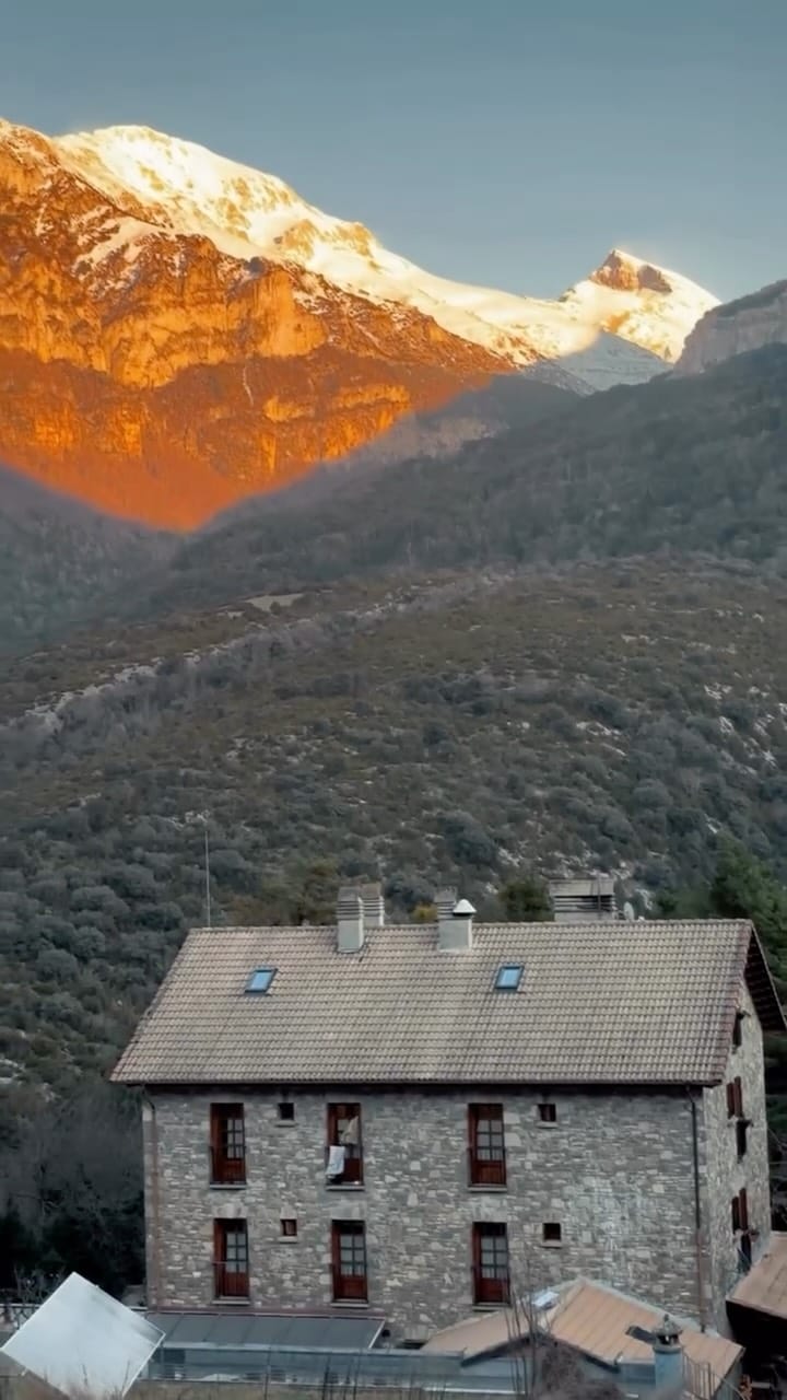 Post 3 by Consultora de Bienestar on Instagram (video)