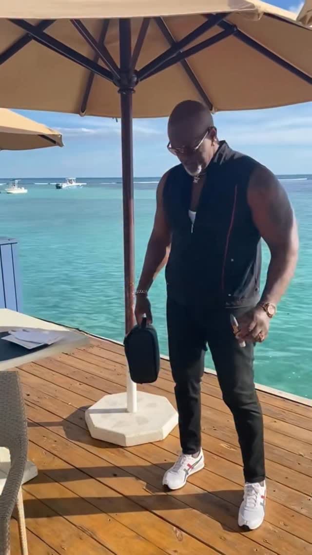 Post 4 by Faraon vive 💎 on Instagram (video)